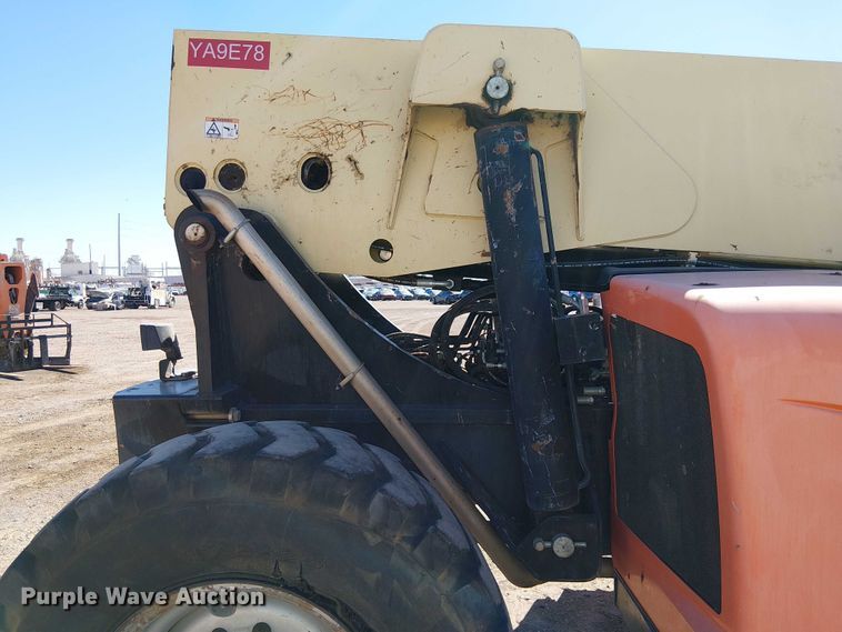 image for item YA1139 2014 JLG G12-55A telehandler