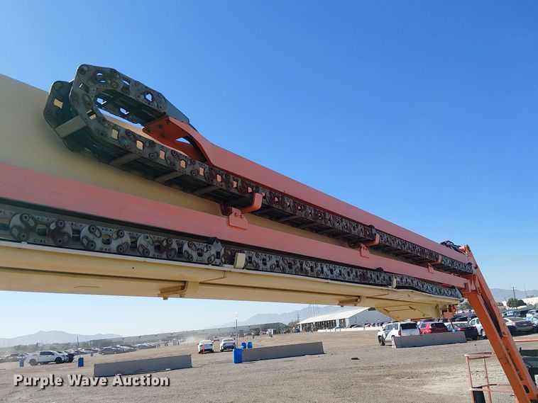 image for item YA1140 2007 JLG 1350SJP boom lift