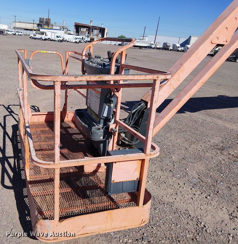 image for item YA1140 2007 JLG 1350SJP boom lift