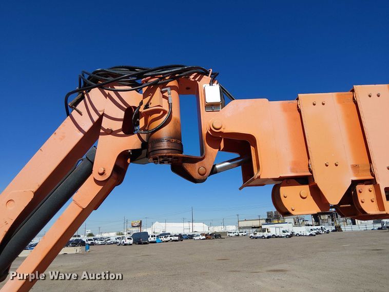 image for item YA1140 2007 JLG 1350SJP boom lift