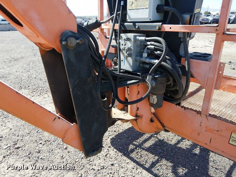 image for item YA1140 2007 JLG 1350SJP boom lift