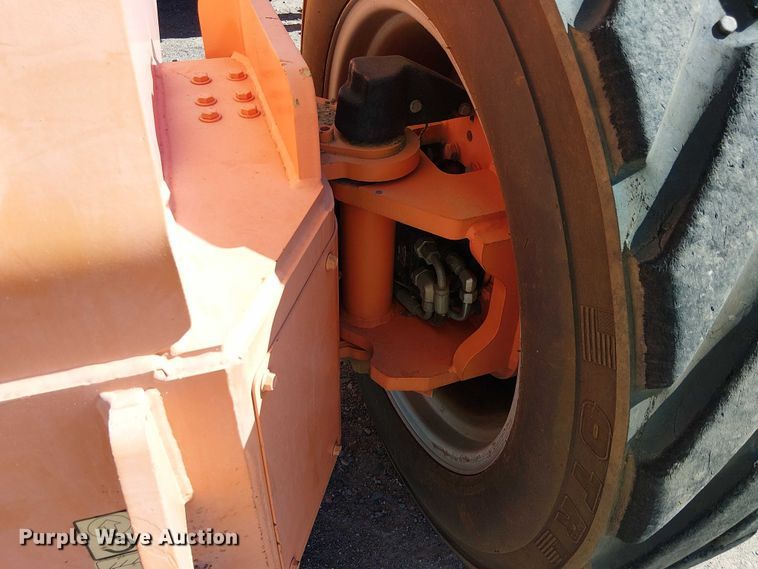 image for item YA1140 2007 JLG 1350SJP boom lift