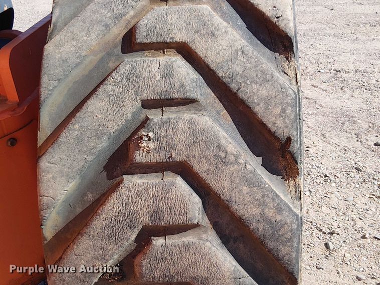 image for item YA1140 2007 JLG 1350SJP boom lift