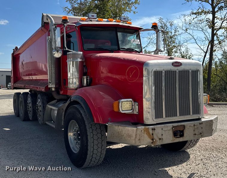 image for item YA1223 2006 Peterbilt 378 dump truck