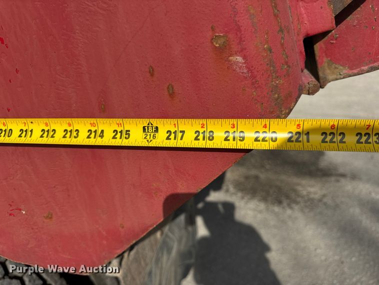 image for item YA1223 2006 Peterbilt 378 dump truck