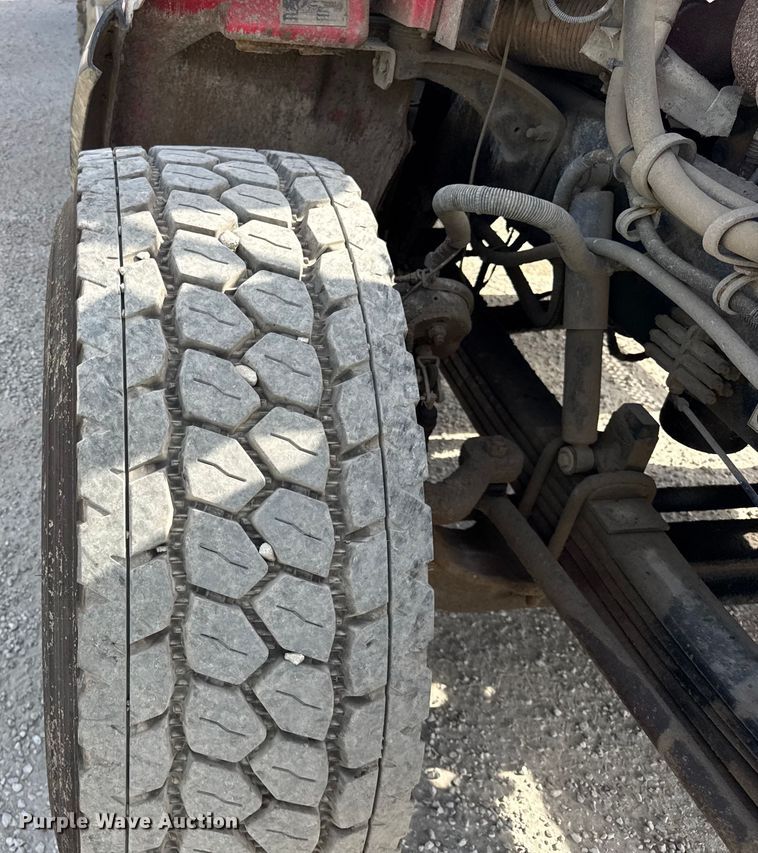 image for item YA1223 2006 Peterbilt 378 dump truck