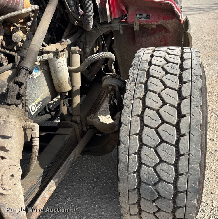 image for item YA1223 2006 Peterbilt 378 dump truck