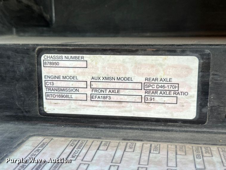 image for item YA1223 2006 Peterbilt 378 dump truck