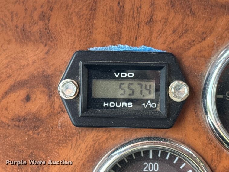 image for item YA1223 2006 Peterbilt 378 dump truck