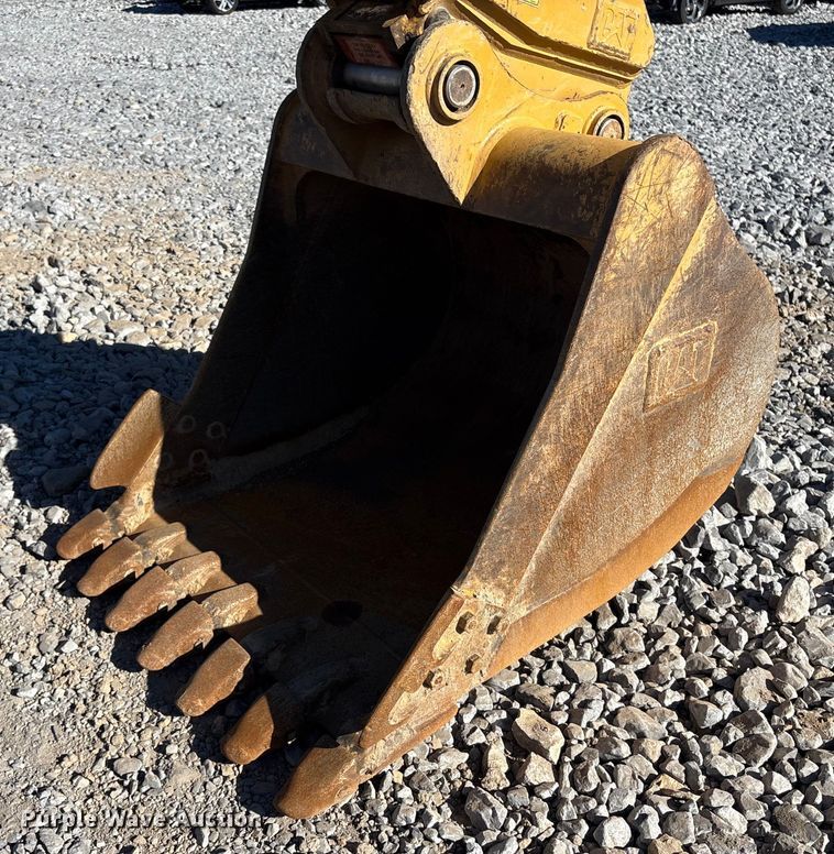 image for item YA1240 2022 Caterpillar 315 excavator