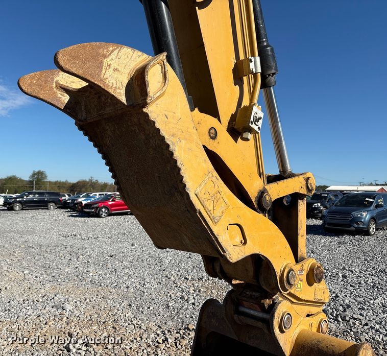 image for item YA1240 2022 Caterpillar 315 excavator
