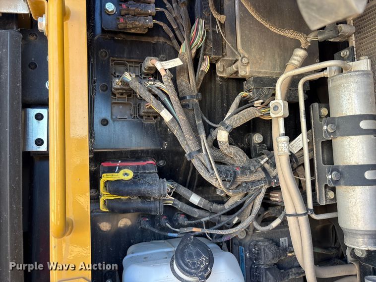 image for item YA1240 2022 Caterpillar 315 excavator
