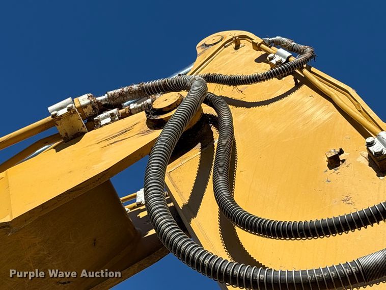 image for item YA1240 2022 Caterpillar 315 excavator