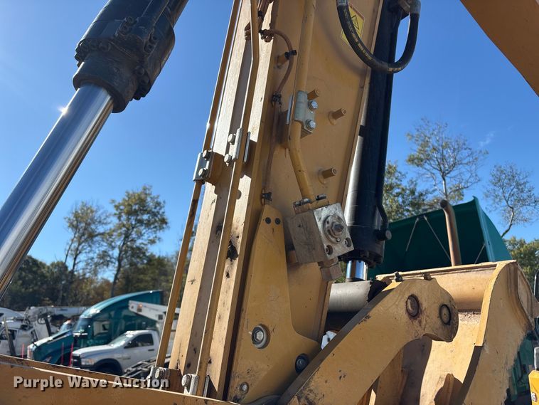 image for item YA1240 2022 Caterpillar 315 excavator