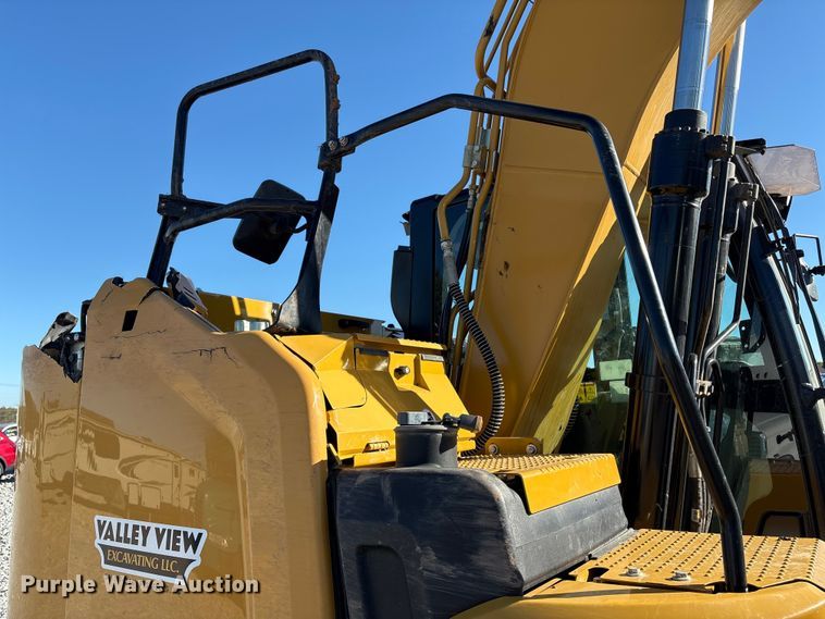 image for item YA1240 2022 Caterpillar 315 excavator