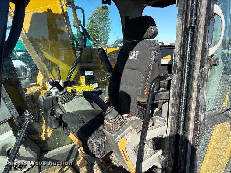 image for item YA1240 2022 Caterpillar 315 excavator