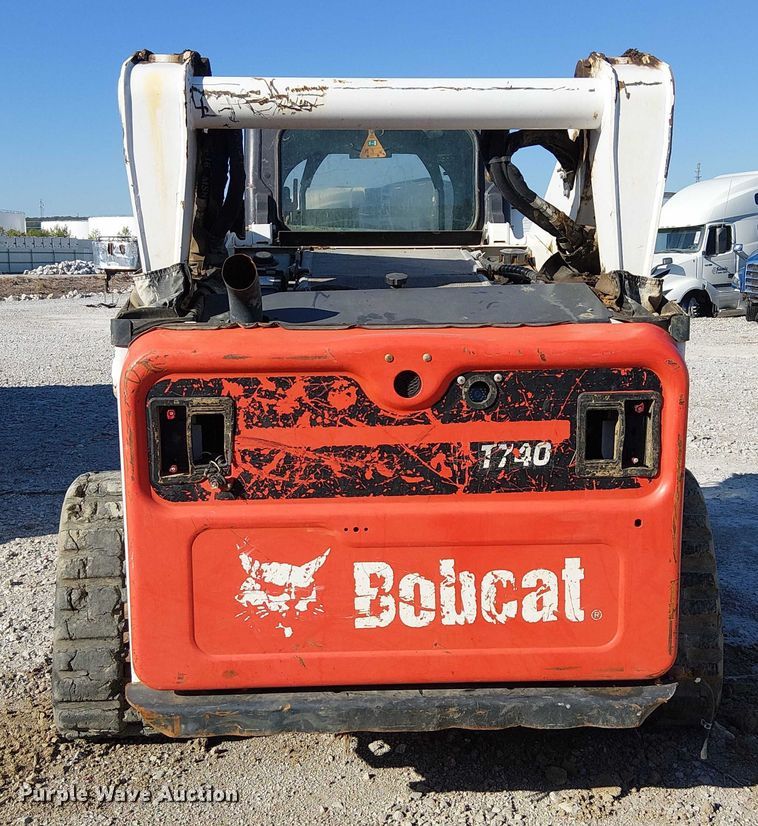 image for item YA1253 2019 Bobcat T740 tracked skid steer loader