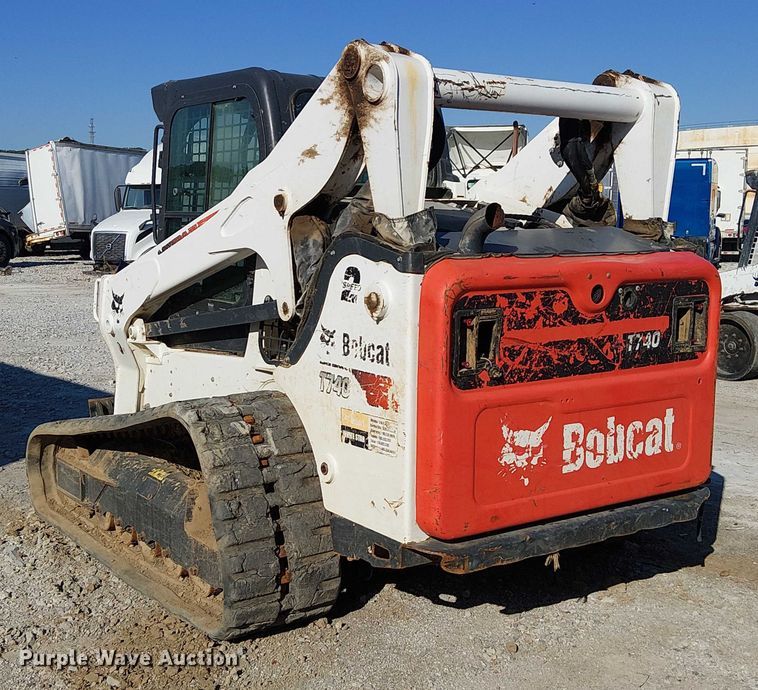 image for item YA1253 2019 Bobcat T740 tracked skid steer loader