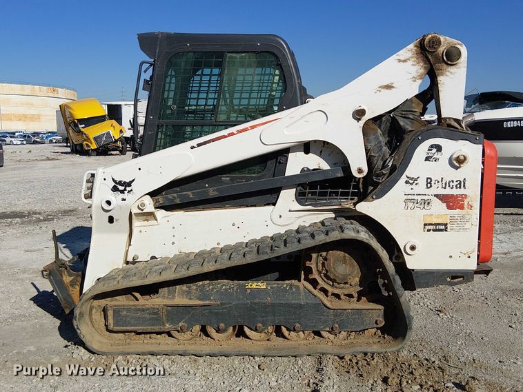 image for item YA1253 2019 Bobcat T740 tracked skid steer loader