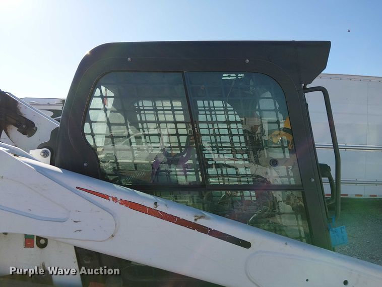 image for item YA1253 2019 Bobcat T740 tracked skid steer loader