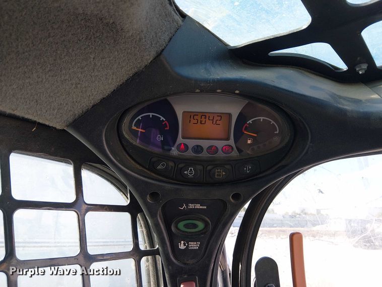 image for item YA1253 2019 Bobcat T740 tracked skid steer loader