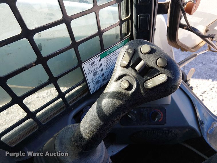 image for item YA1253 2019 Bobcat T740 tracked skid steer loader