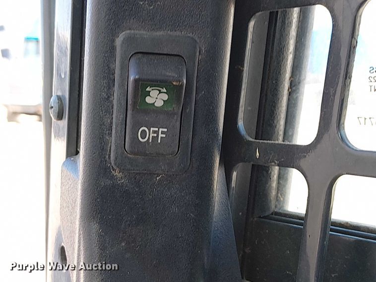 image for item YA1253 2019 Bobcat T740 tracked skid steer loader