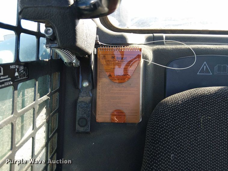 image for item YA1253 2019 Bobcat T740 tracked skid steer loader