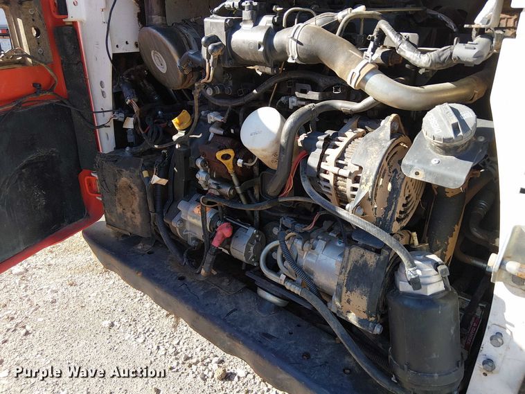 image for item YA1253 2019 Bobcat T740 tracked skid steer loader