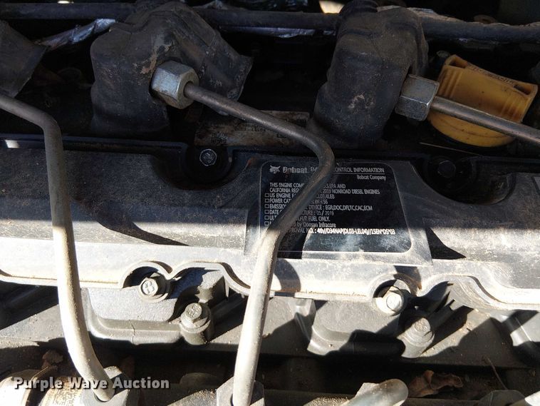 image for item YA1253 2019 Bobcat T740 tracked skid steer loader