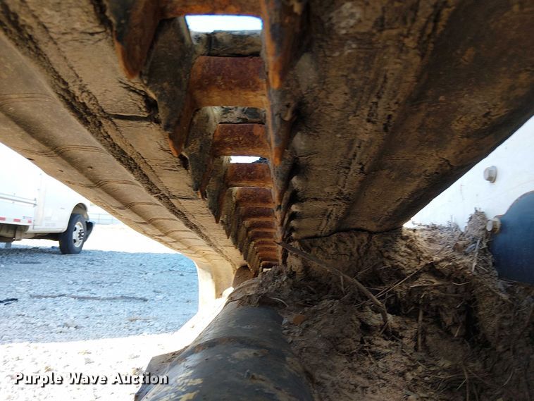 image for item YA1253 2019 Bobcat T740 tracked skid steer loader