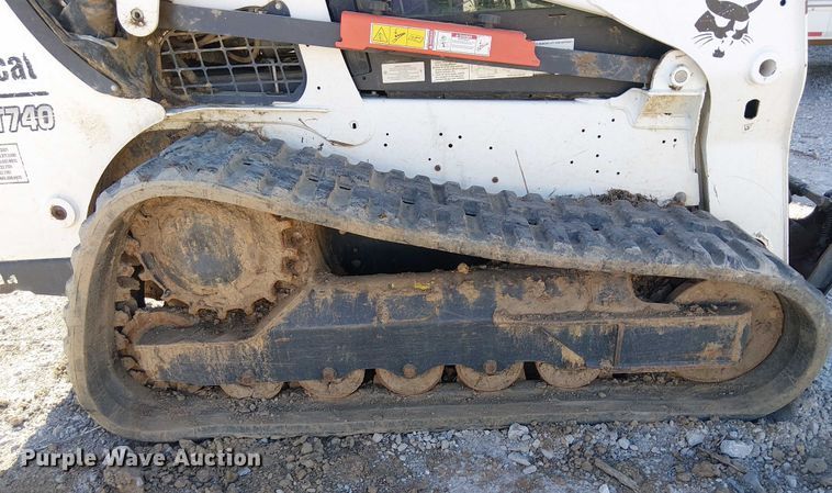 image for item YA1253 2019 Bobcat T740 tracked skid steer loader