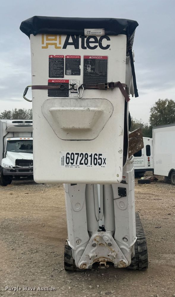 image for item YA1389 2019 Altec TDA58 tracked boom lift