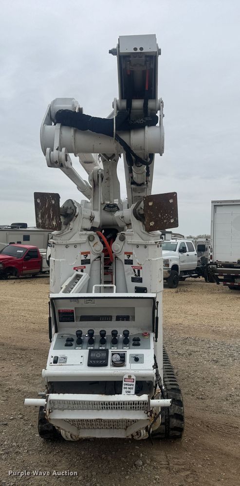 image for item YA1389 2019 Altec TDA58 tracked boom lift