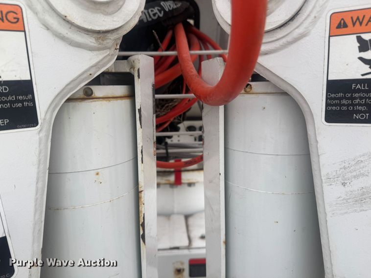 image for item YA1389 2019 Altec TDA58 tracked boom lift