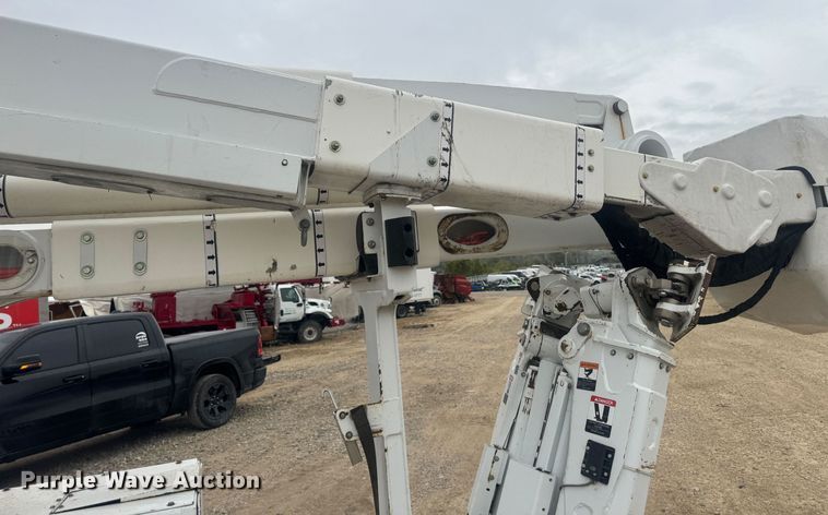 image for item YA1389 2019 Altec TDA58 tracked boom lift