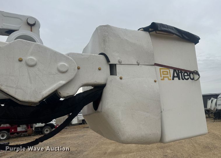 image for item YA1389 2019 Altec TDA58 tracked boom lift