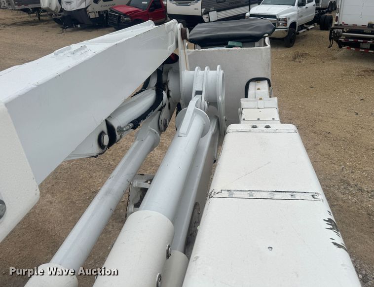 image for item YA1389 2019 Altec TDA58 tracked boom lift