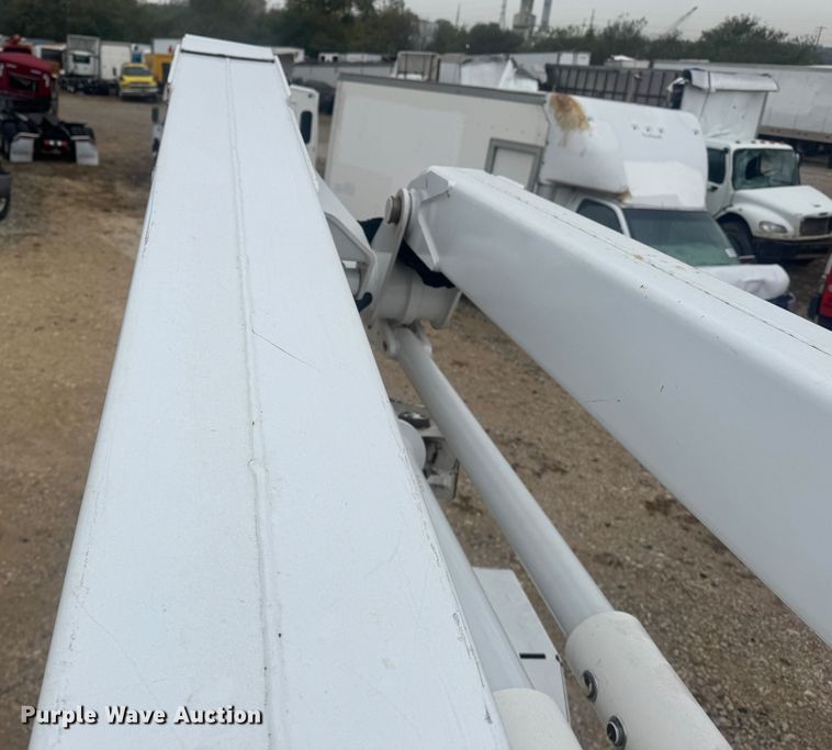 image for item YA1389 2019 Altec TDA58 tracked boom lift