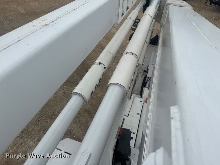 image for item YA1389 2019 Altec TDA58 tracked boom lift