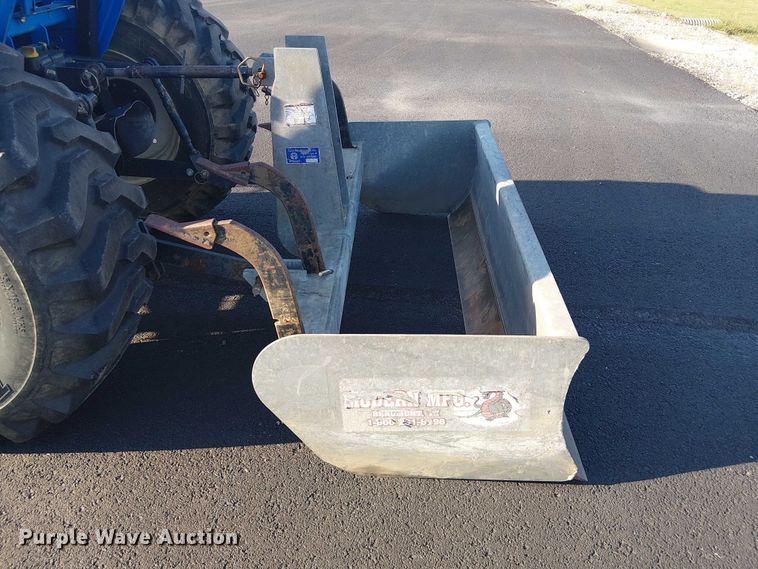 image for item DJ7860 New Holland TC30 MFWD tractor