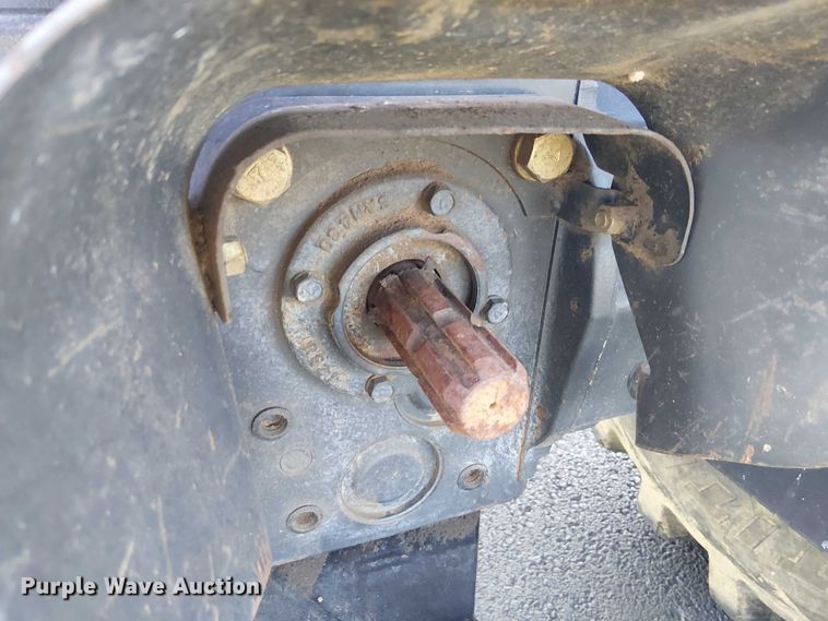 image for item DJ7860 New Holland TC30 MFWD tractor