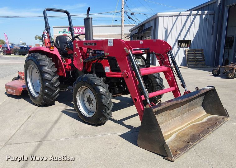 image for item DJ7862 Mahindra 4530 MFWD tractor