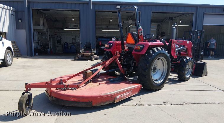 image for item DJ7862 Mahindra 4530 MFWD tractor