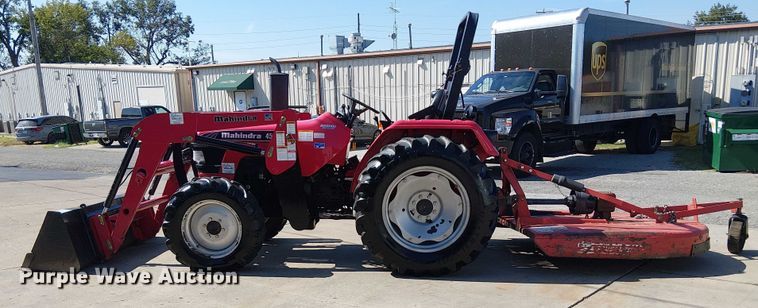 image for item DJ7862 Mahindra 4530 MFWD tractor