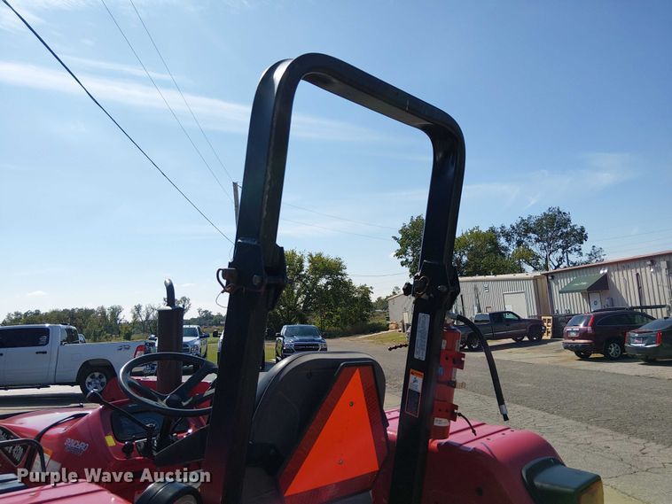 image for item DJ7862 Mahindra 4530 MFWD tractor