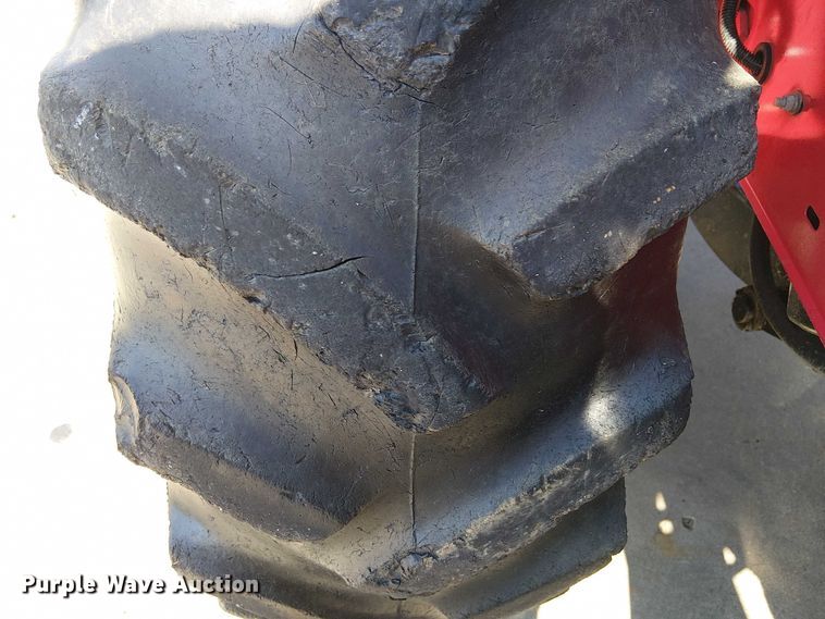 image for item DJ7862 Mahindra 4530 MFWD tractor