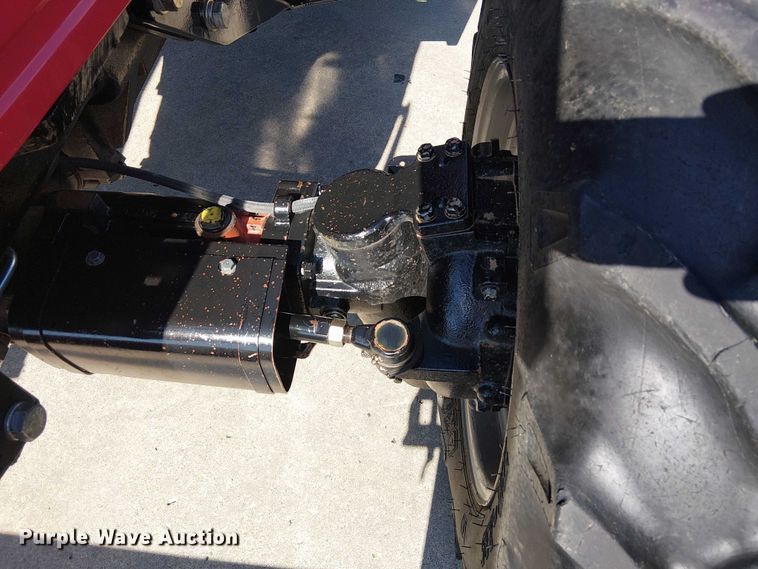 image for item DJ7862 Mahindra 4530 MFWD tractor