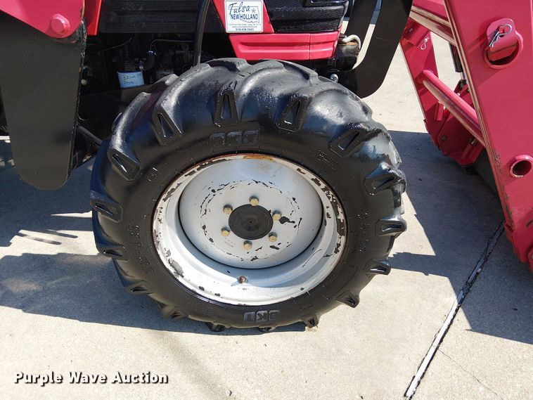 image for item DJ7862 Mahindra 4530 MFWD tractor