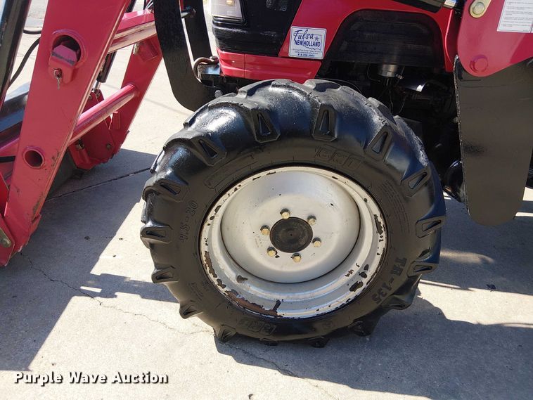 image for item DJ7862 Mahindra 4530 MFWD tractor